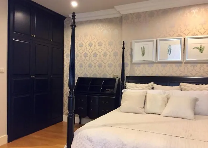 Aguston Sukhumvit 22 Bangkok