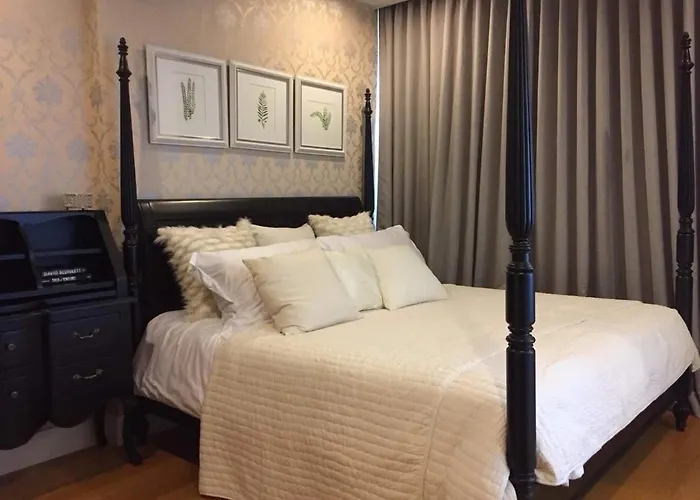 Aguston Sukhumvit 22 *